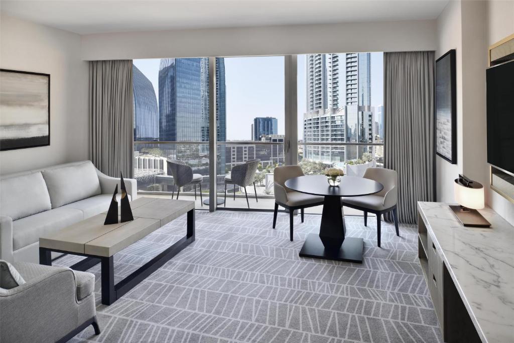 Junior Suite - Image 7