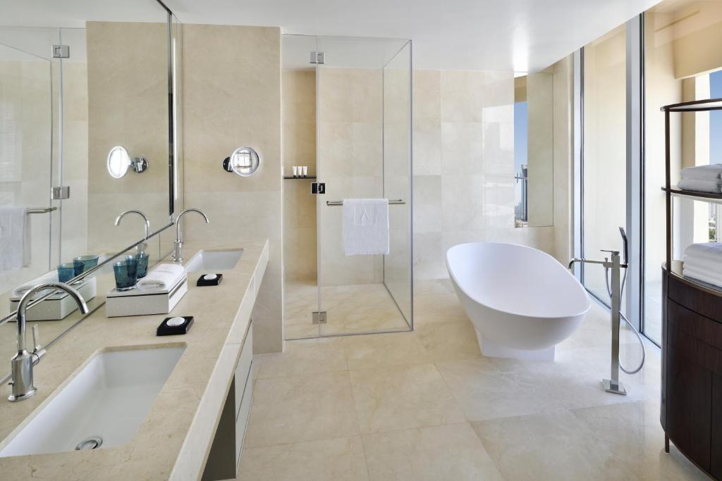 Presidential Suite - Image 2