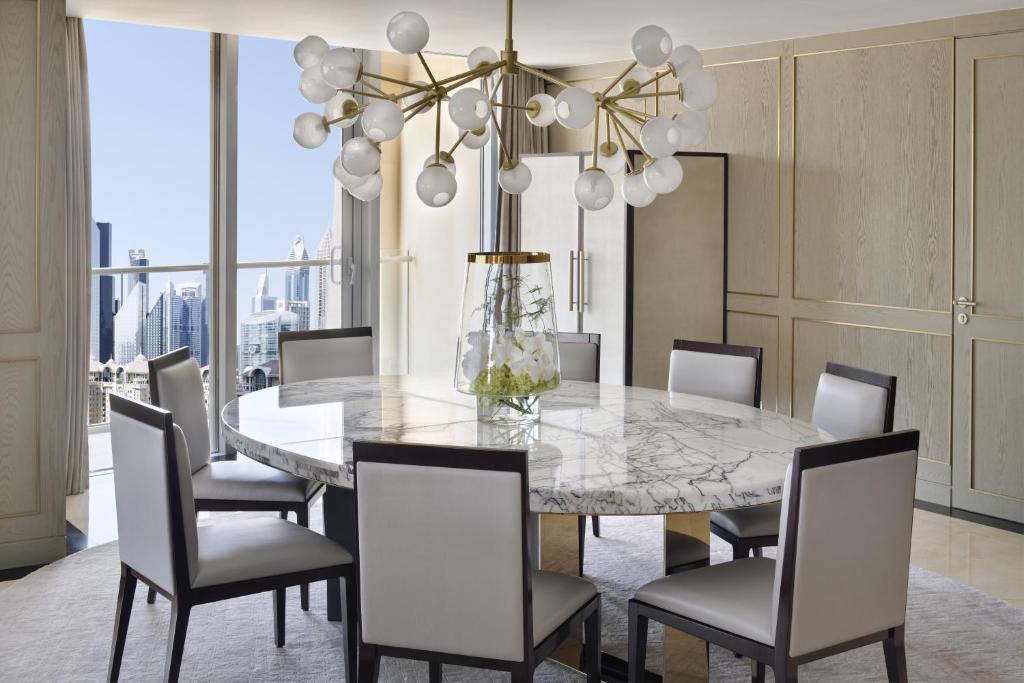 Presidential Suite - Image 5