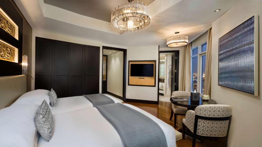 Superior Room - Image 3