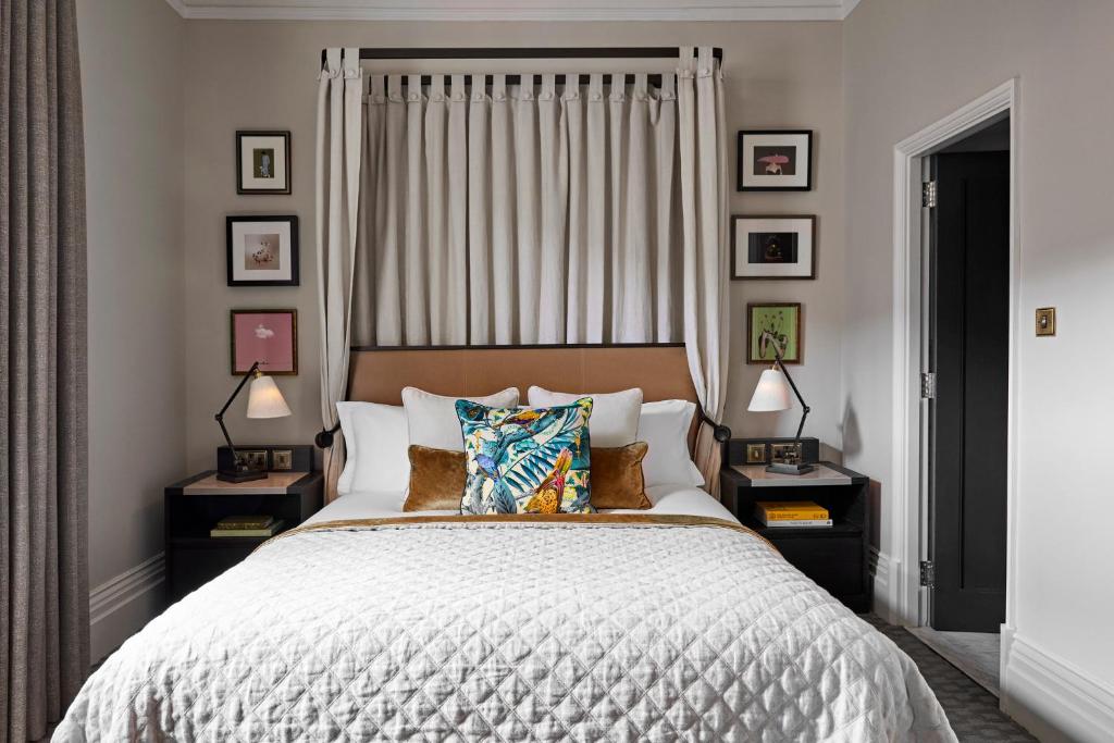 Sleeping Room - Image 10