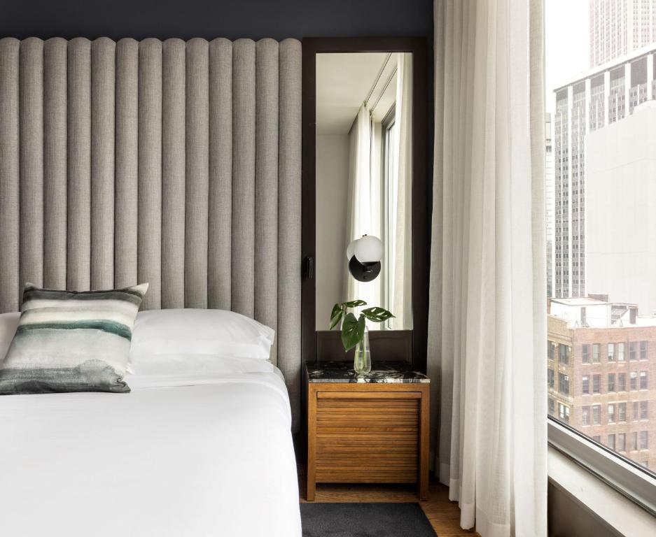 King Room with City View