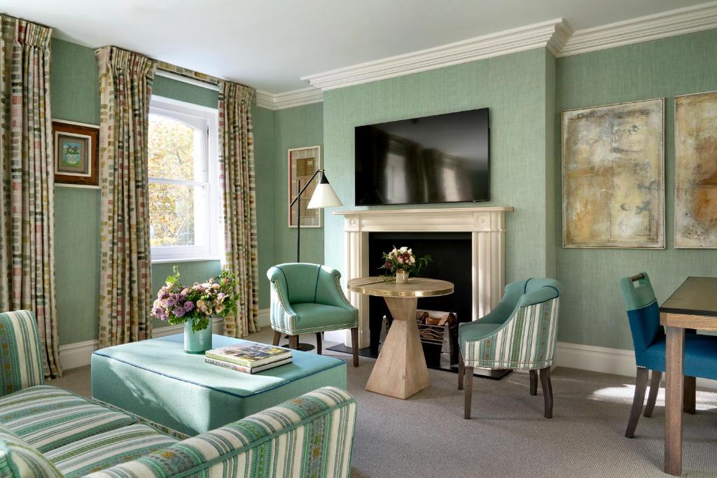 Junior Suite - Image 10