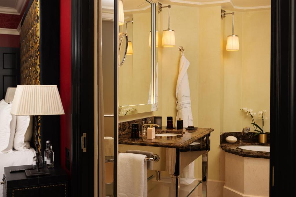 Junior Suite - Image 5