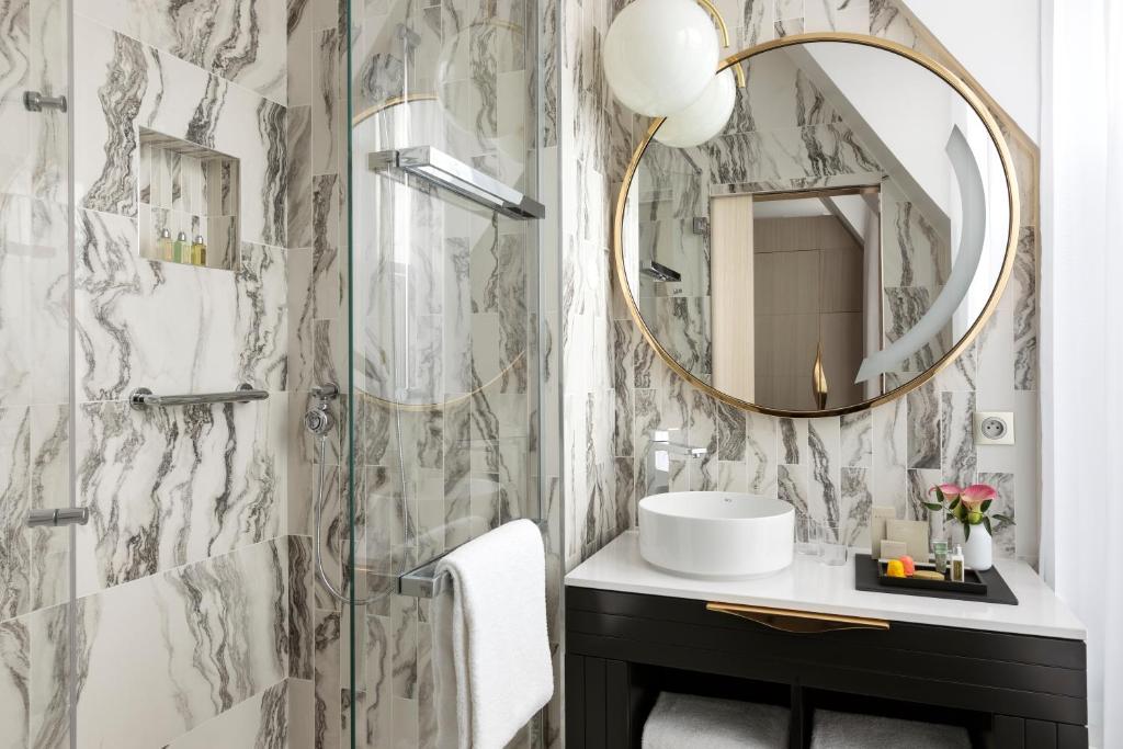 Montmartre Duplex - Image 1