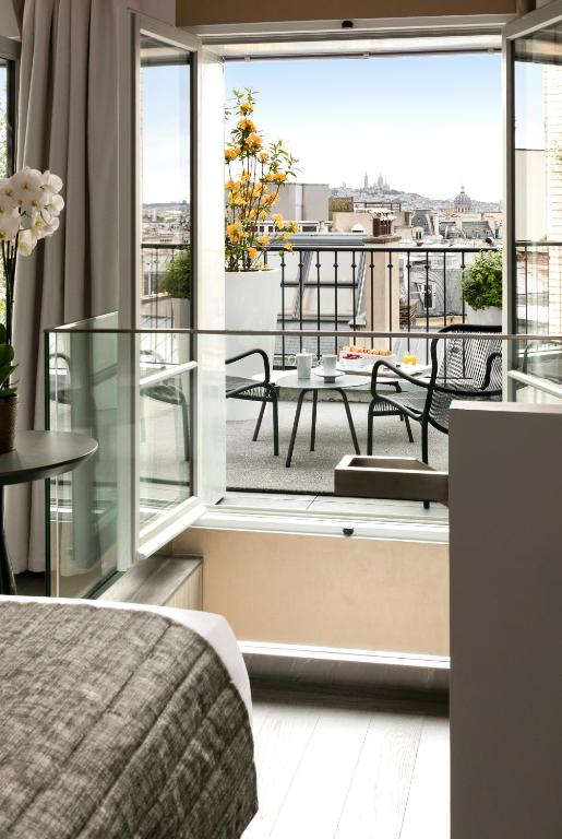 Montmartre Duplex - Image 9