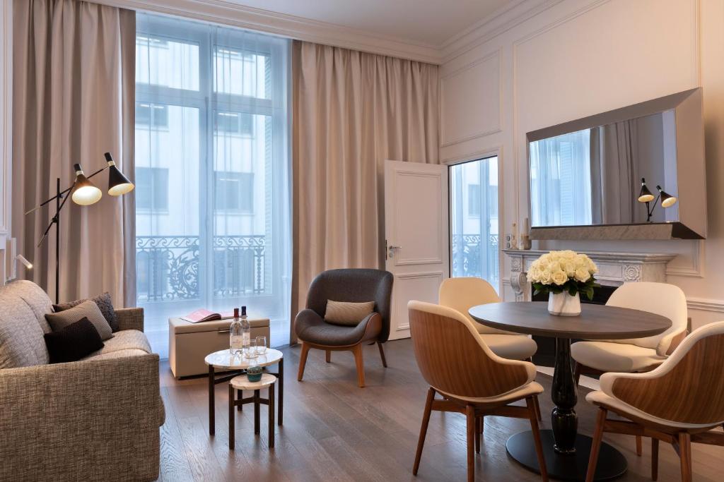One-Bedroom Apartment - Image 4