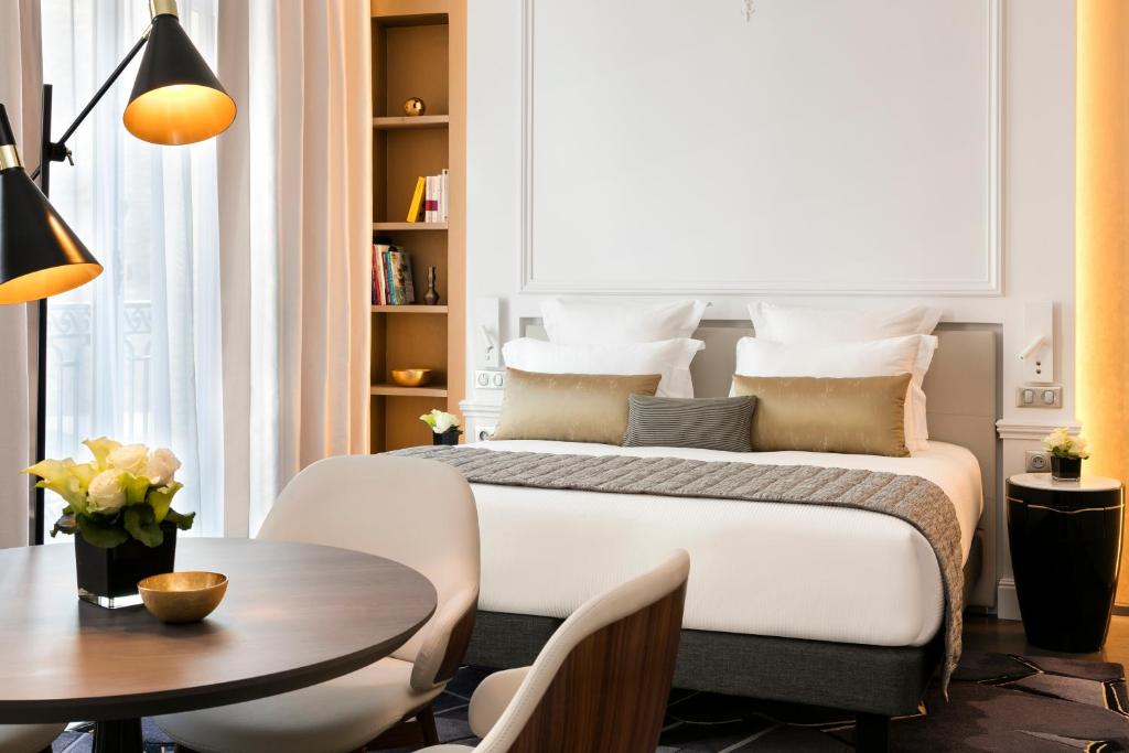 Superior Room - Image 1