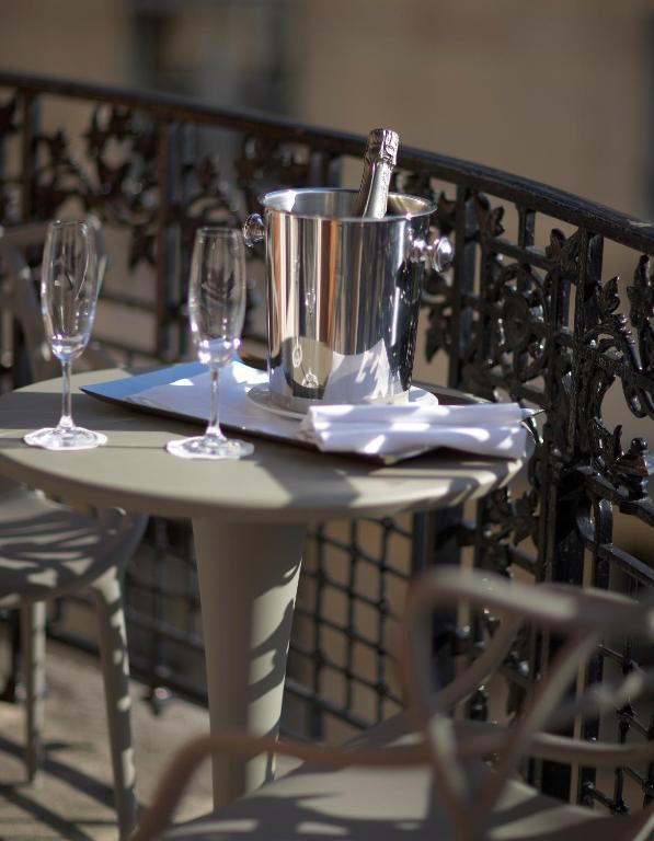 Royal Suite - VIP Package - Image 3