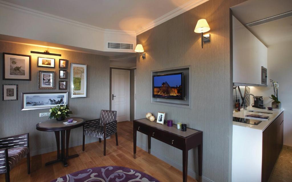 Royal Suite - VIP Package - Image 6