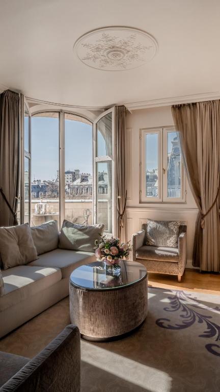 Royal Suite - VIP Package - Image 9