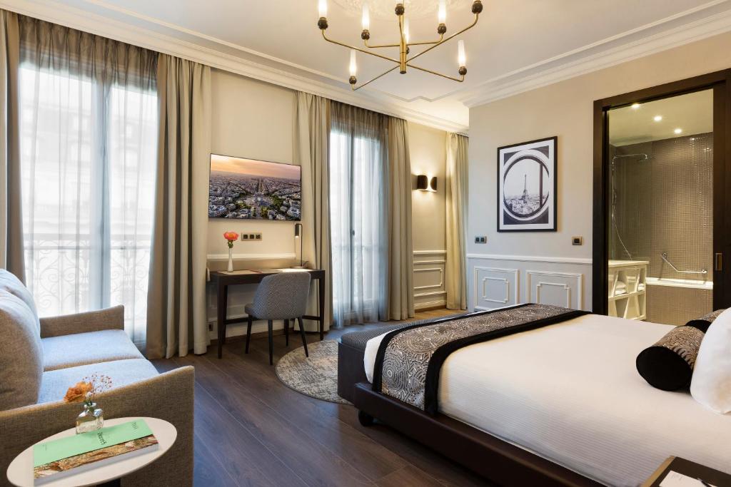 Deluxe Room - Image 2
