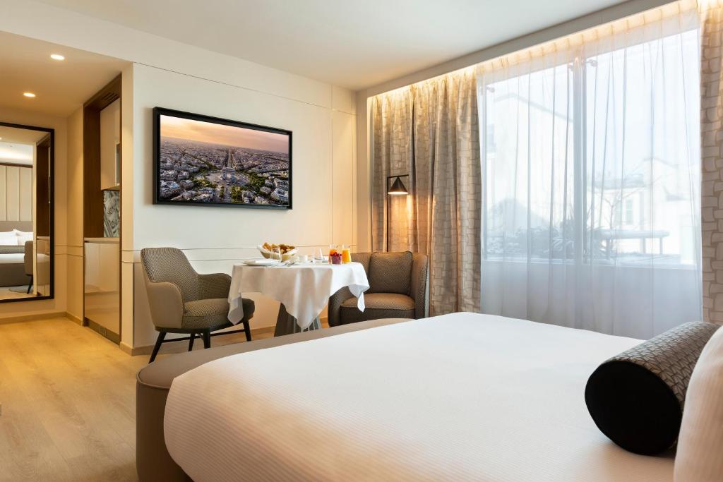 Superior Premium Room - Image 5