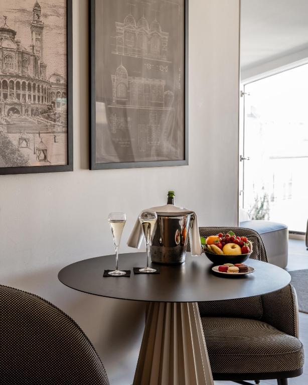 Superior Premium Room - Image 7