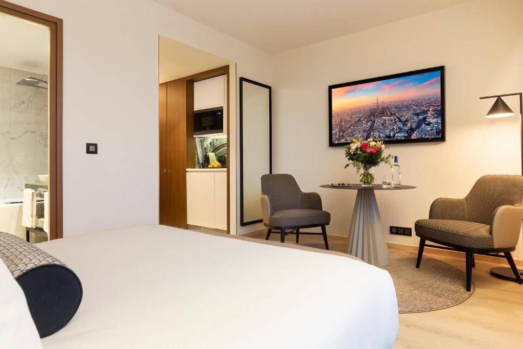 Superior Room - Image 1