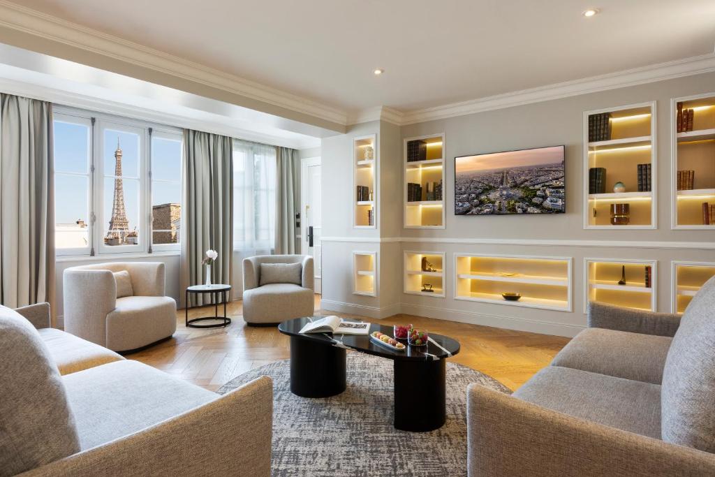 Tour Eiffel Suite - Image 5
