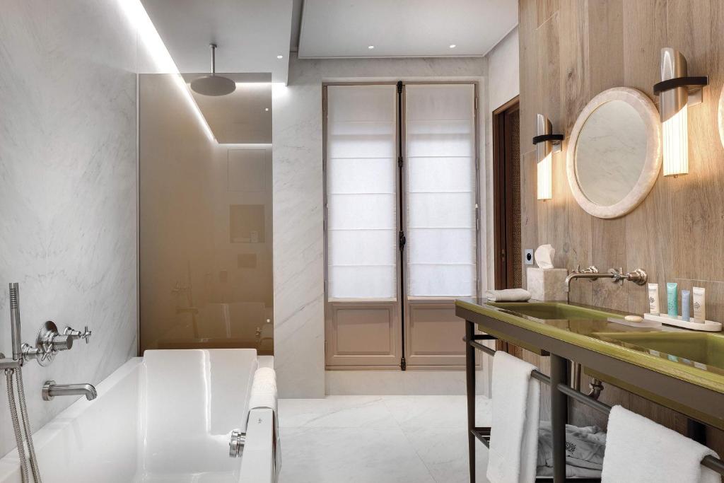 Junior Suite - Image 5