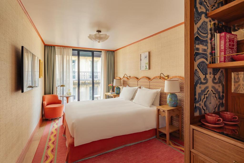 Deluxe Double or Twin Room - Image 2