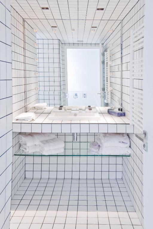 Couture Junior Suite - Image 5