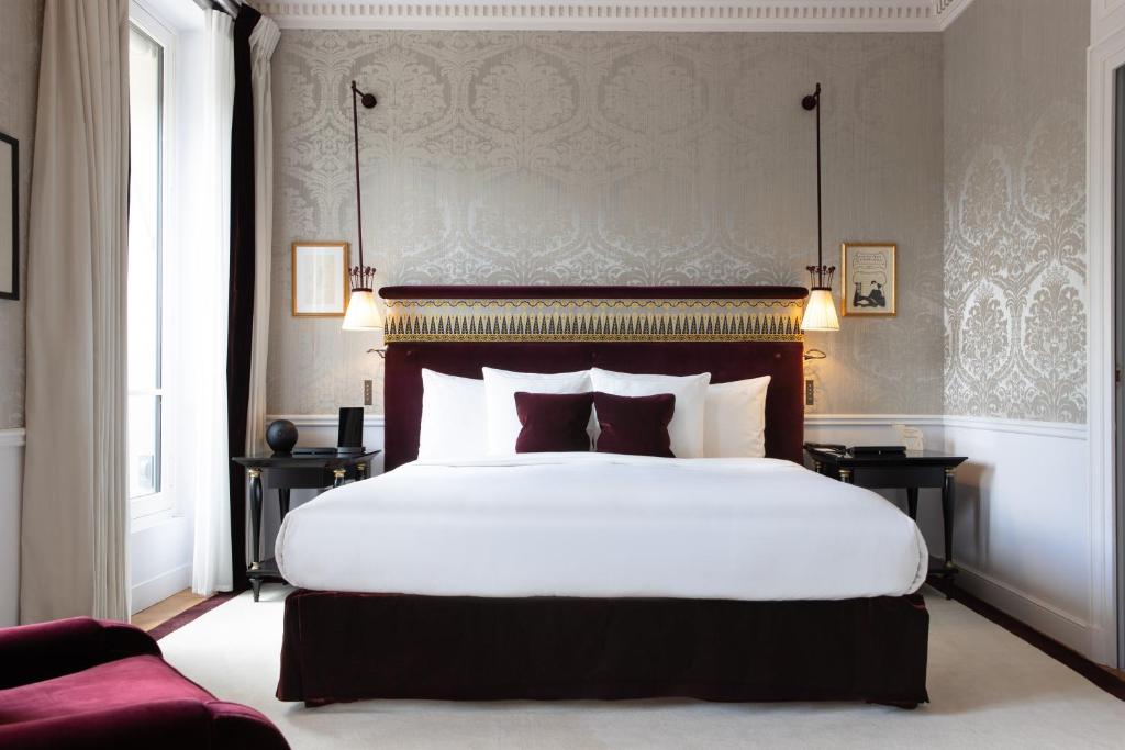 Deluxe Suite - Image 5
