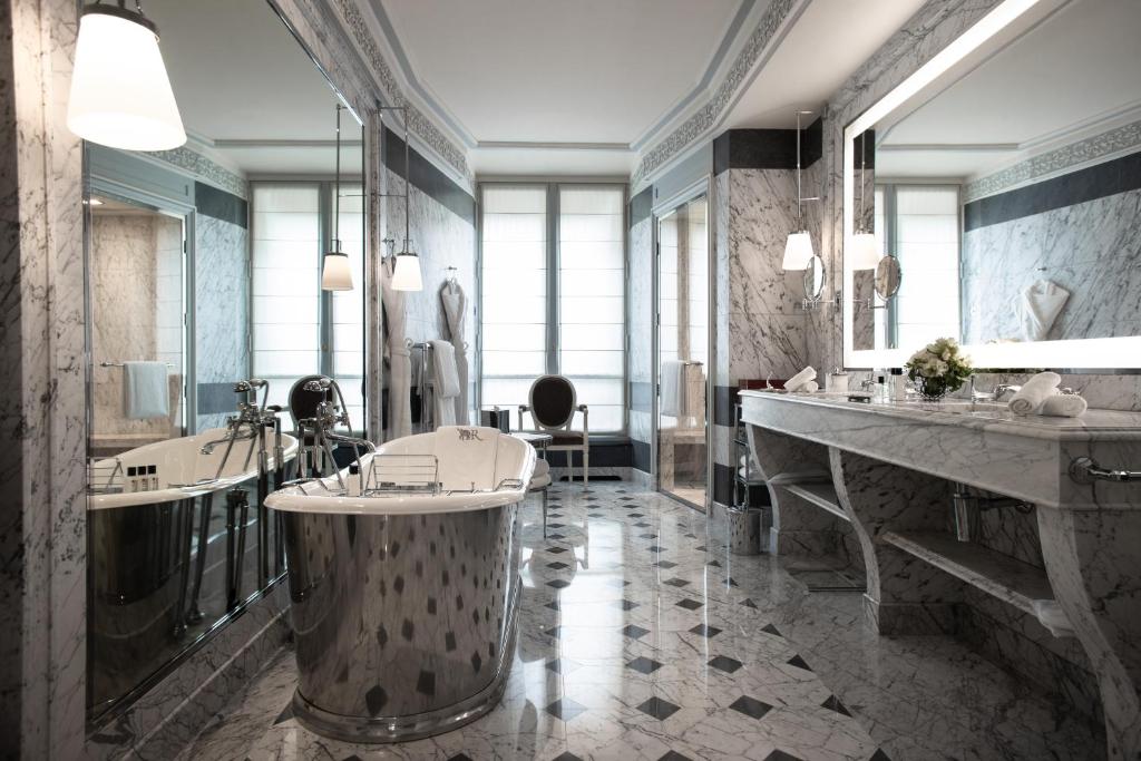 Duc de Morny Suite - Image 10