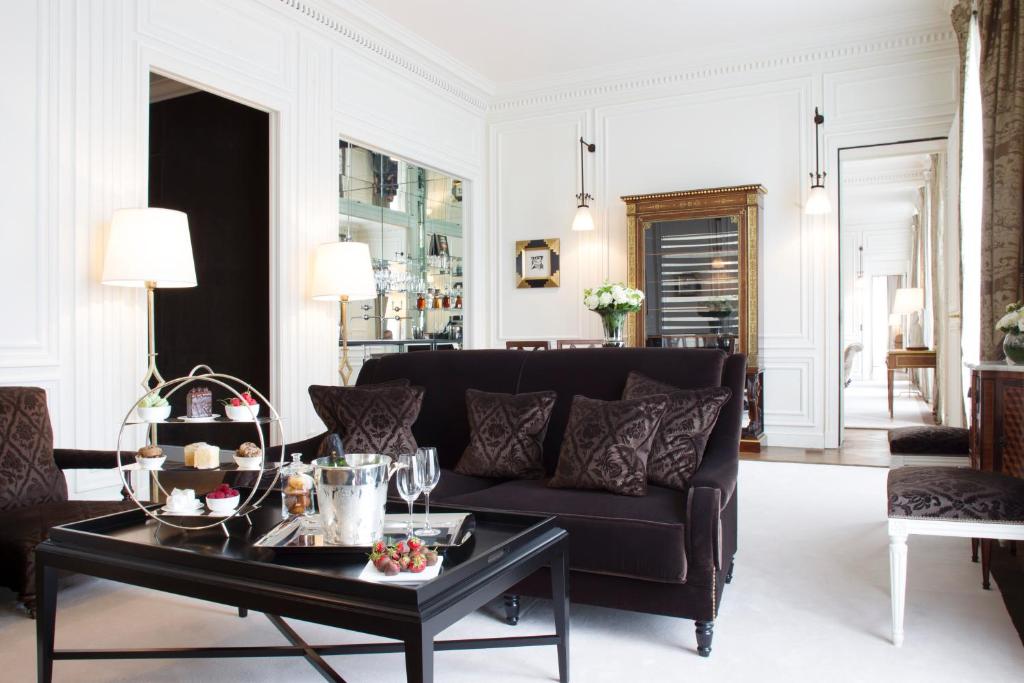 Eiffel Suite - Image 5