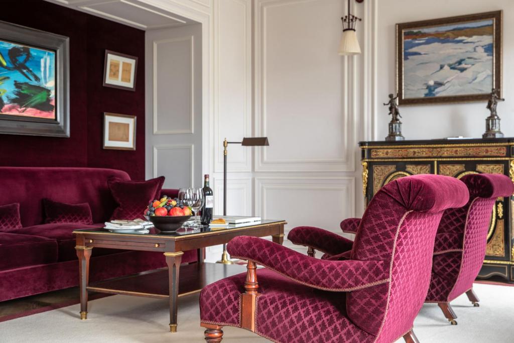 Presidential Suite - Image 13