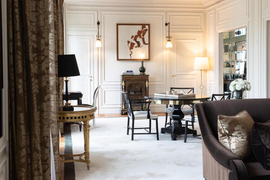 Presidential Suite - Image 3