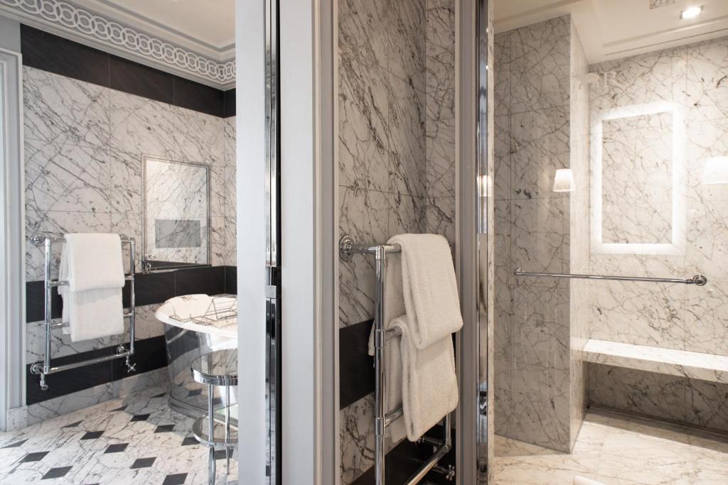 Presidential Suite - Image 4