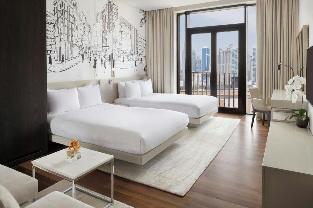 Deluxe Room, Guest room, 2 Double - Image 2
