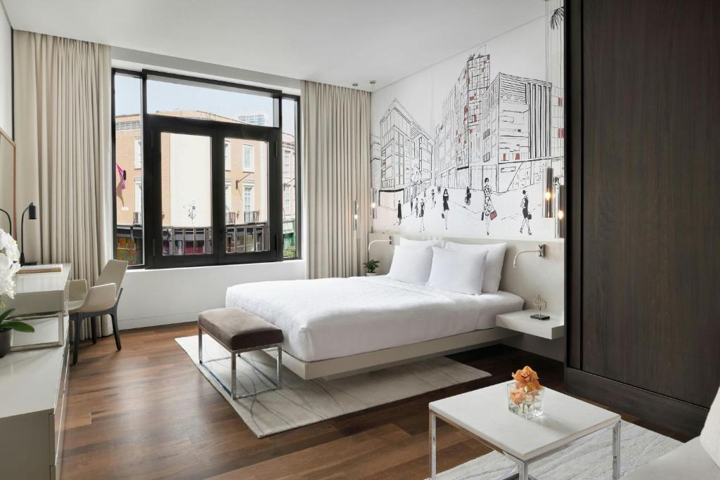 Junior Suite - Image 2