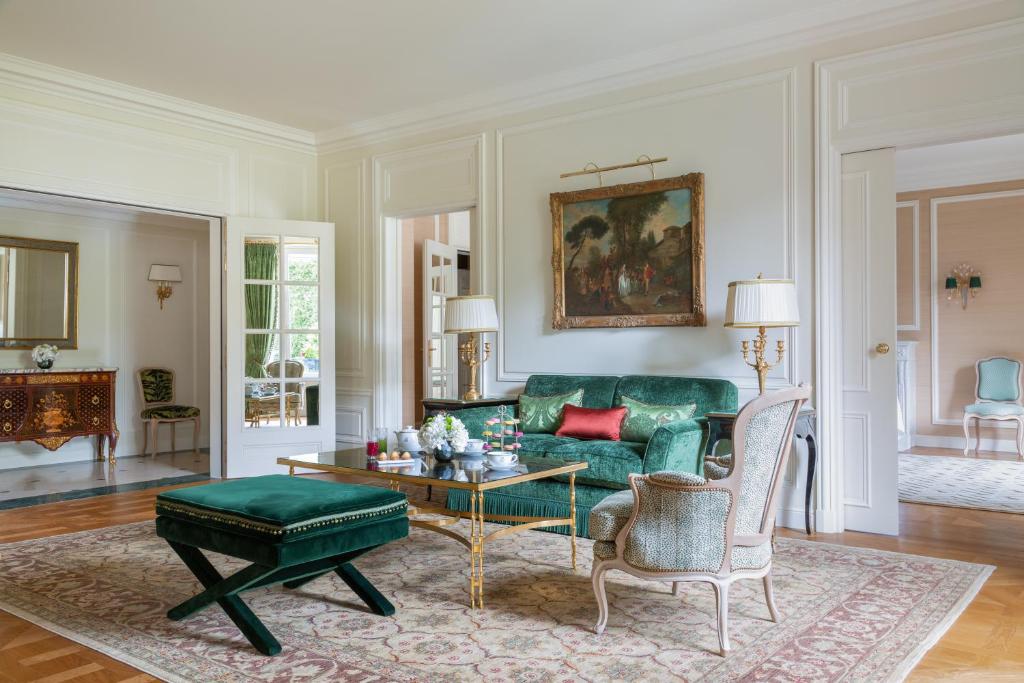Imperial Suite - Image 3