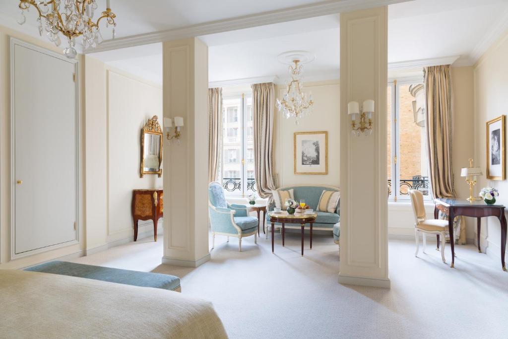 Junior Suite with Garden View - Image 5