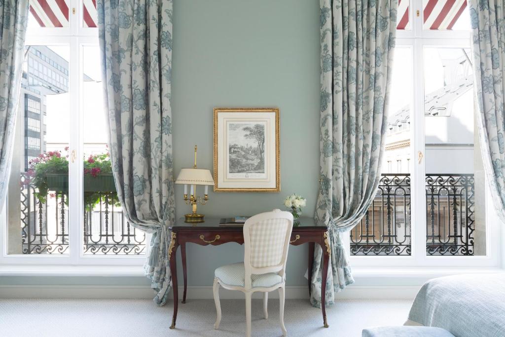 Junior Suite - Image 2