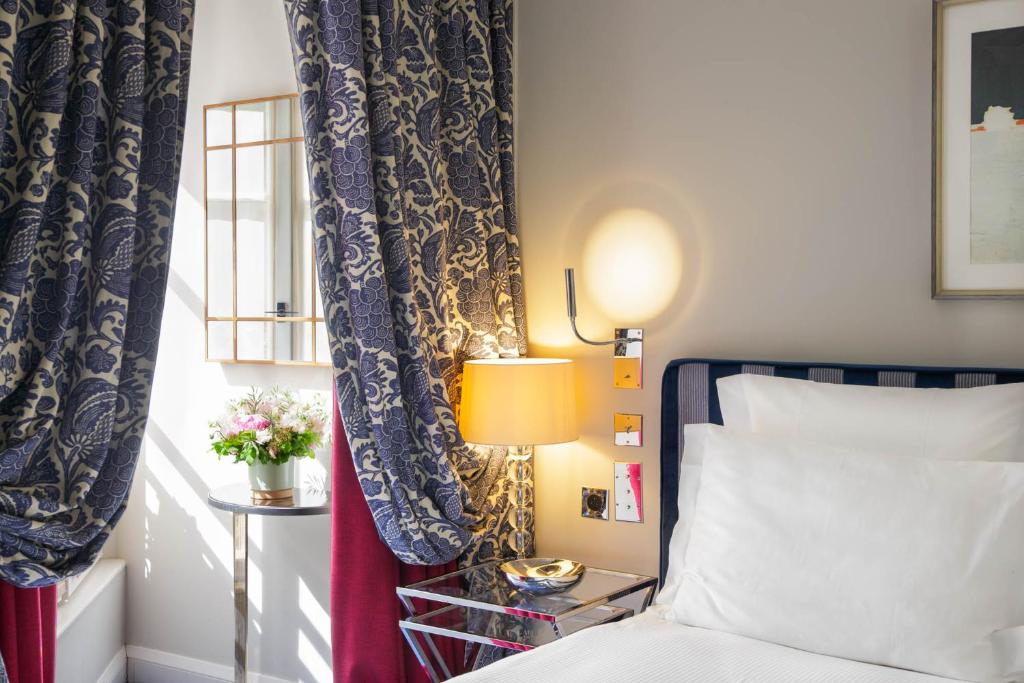 Junior Suite - Image 2