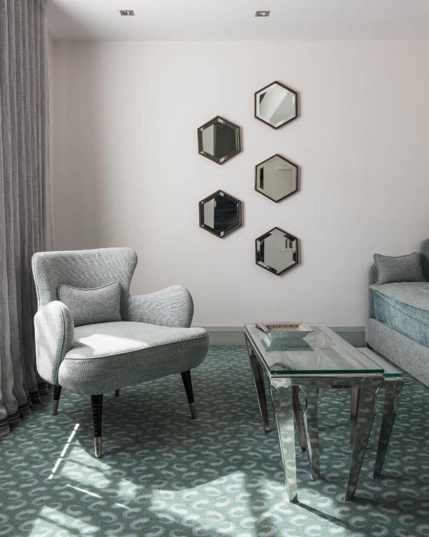 Royal Suite - Image 1