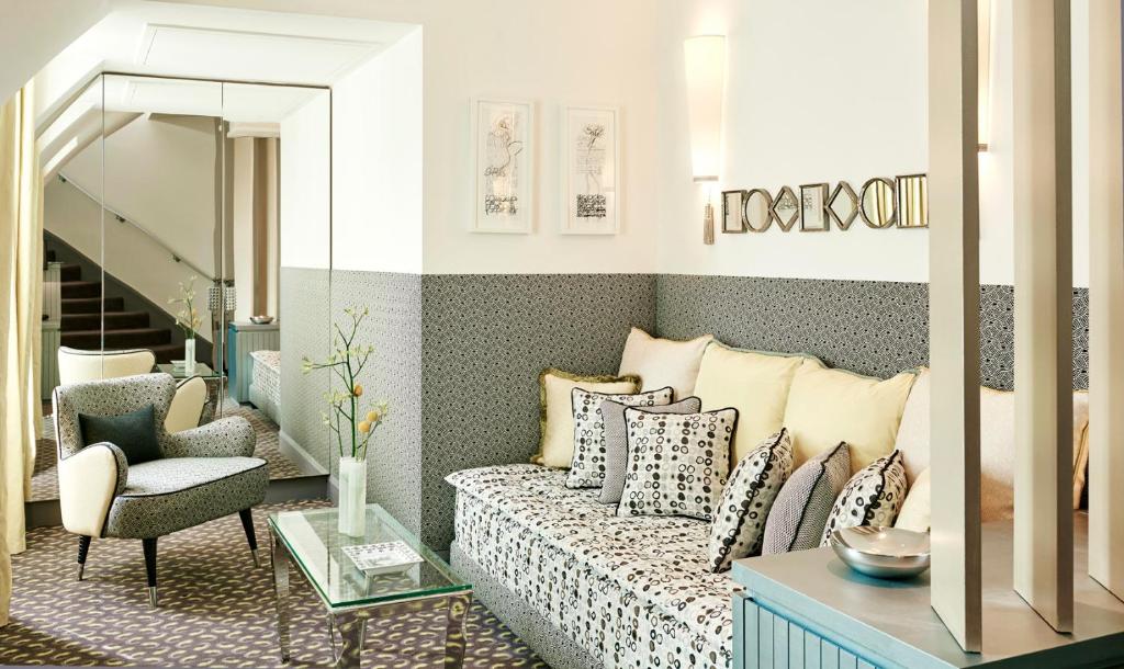 Royal Suite - Image 7