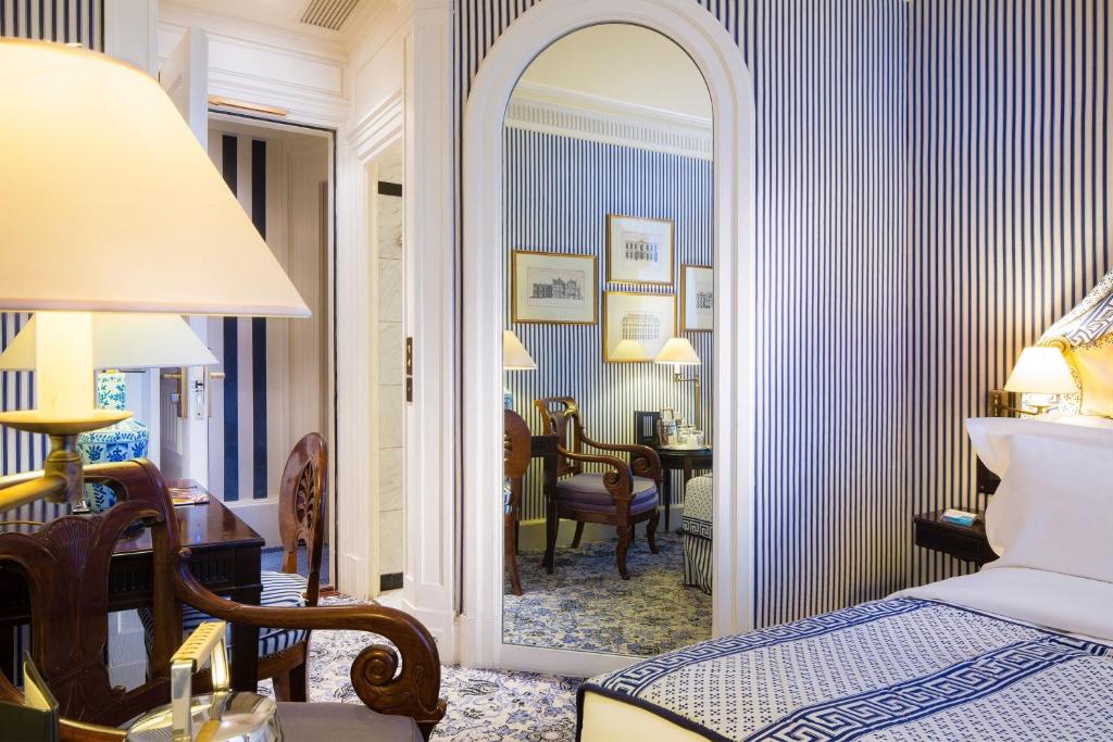 Superior Queen Room - Image 1