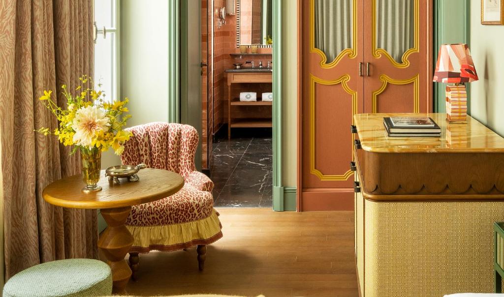 Classic Room - Image 3