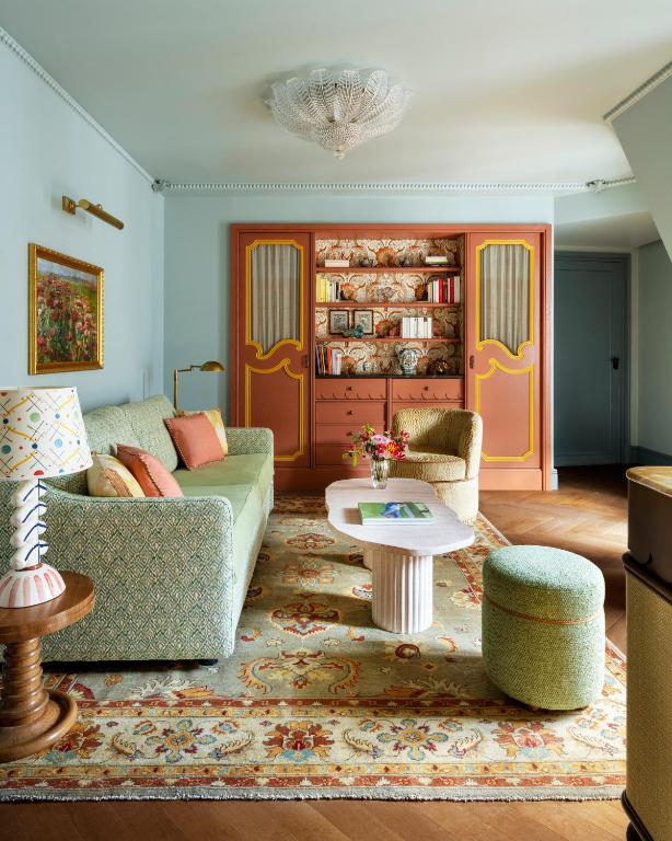 Mazarin Suite - Image 5