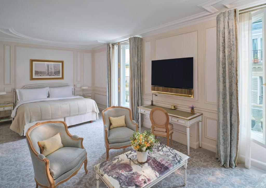 Deluxe Junior Suite - Image 2