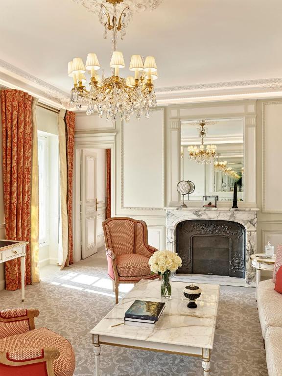 Executive Suite - Image 1