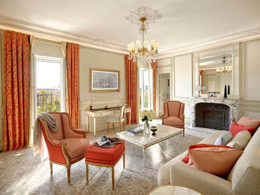Executive Suite - Image 3