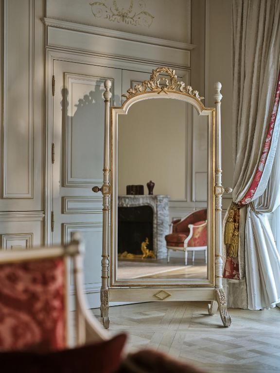 Presidential Suite - Image 2