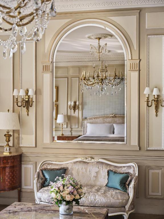 Presidential Suite - Image 4