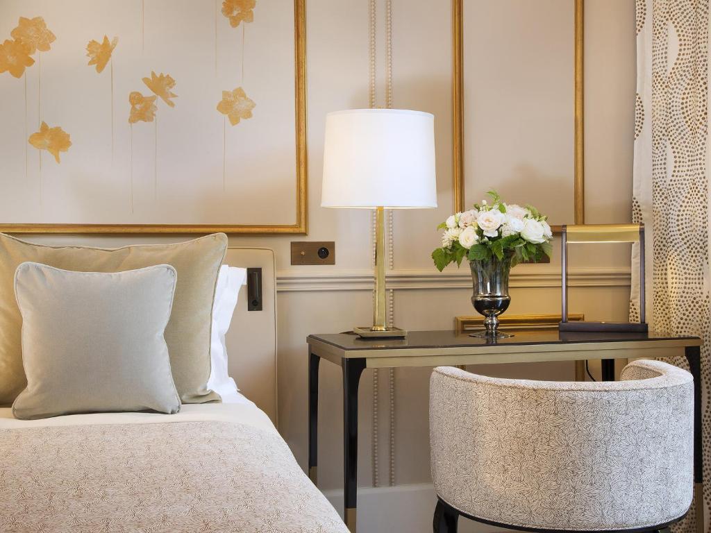 Deluxe Double or Twin Room - Image 5
