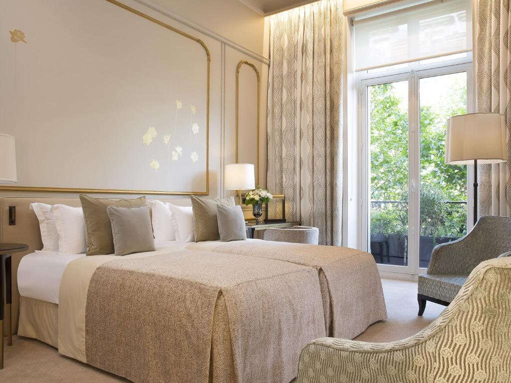 Deluxe Double or Twin Room - Image 6