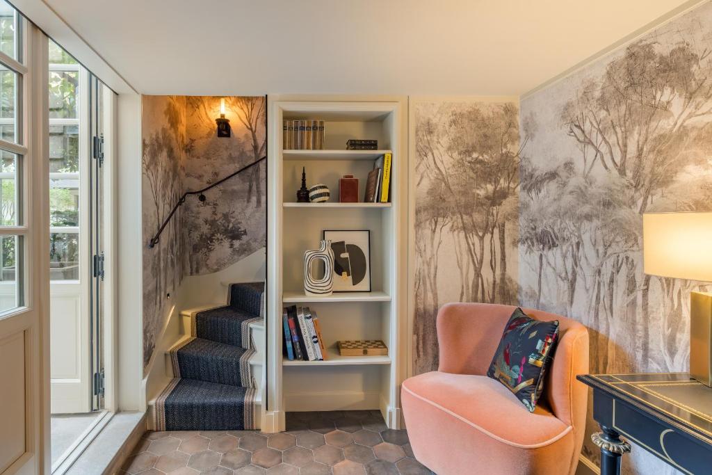 Apartment - Split Level - Image 3