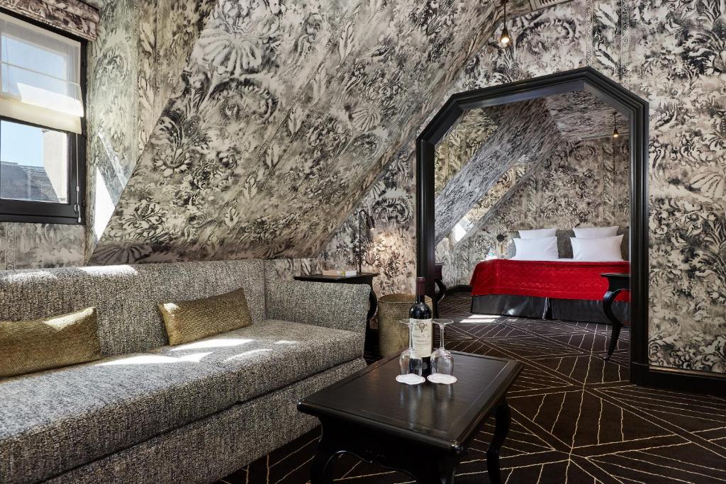 Junior Suite - Image 4