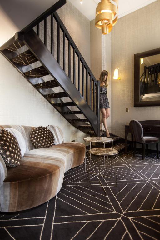 Junior Suite - Image 8